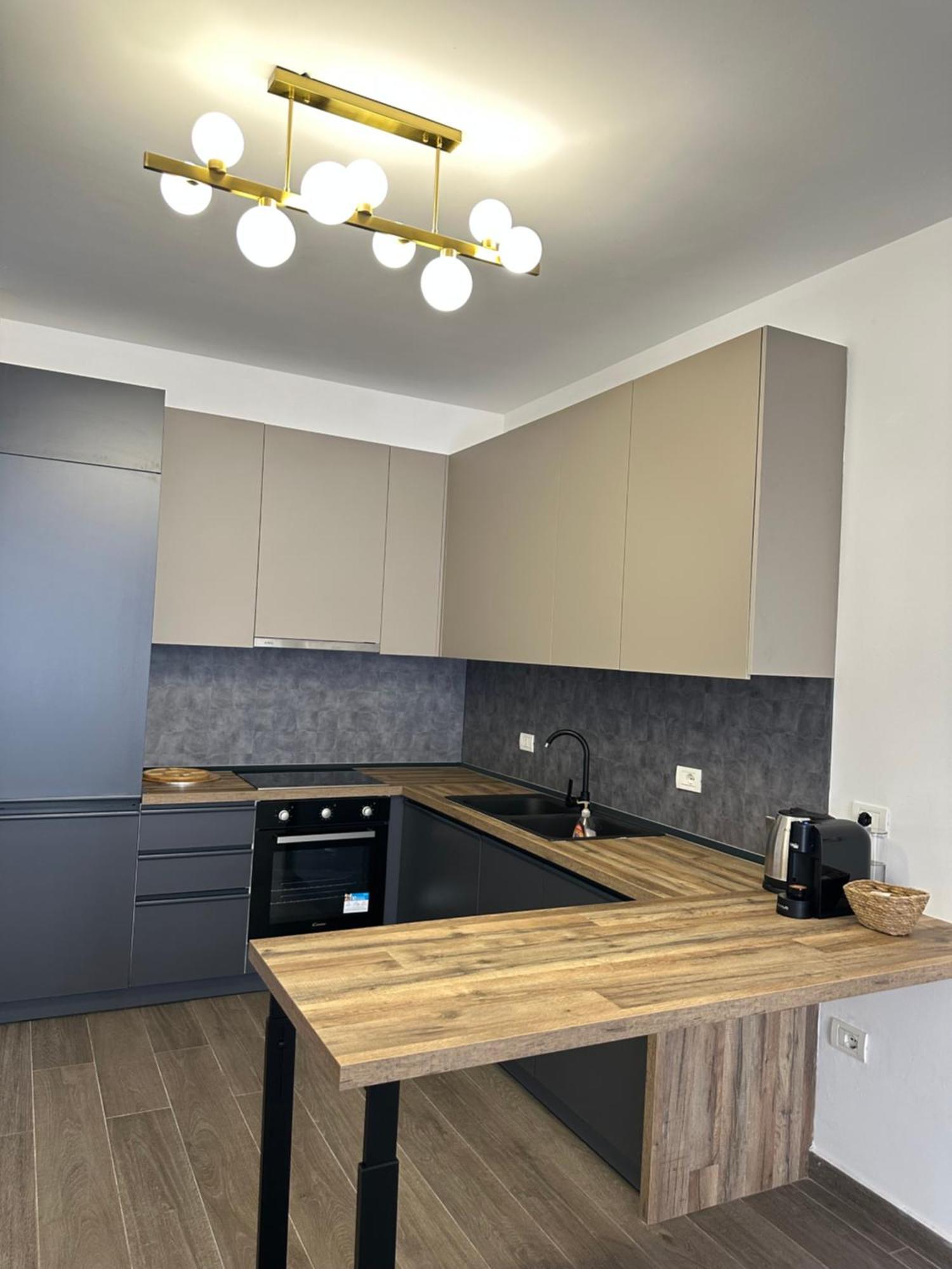 Free Parking Skanderbeg Square - Spacious Central Apartment Tirana Exteriér fotografie
