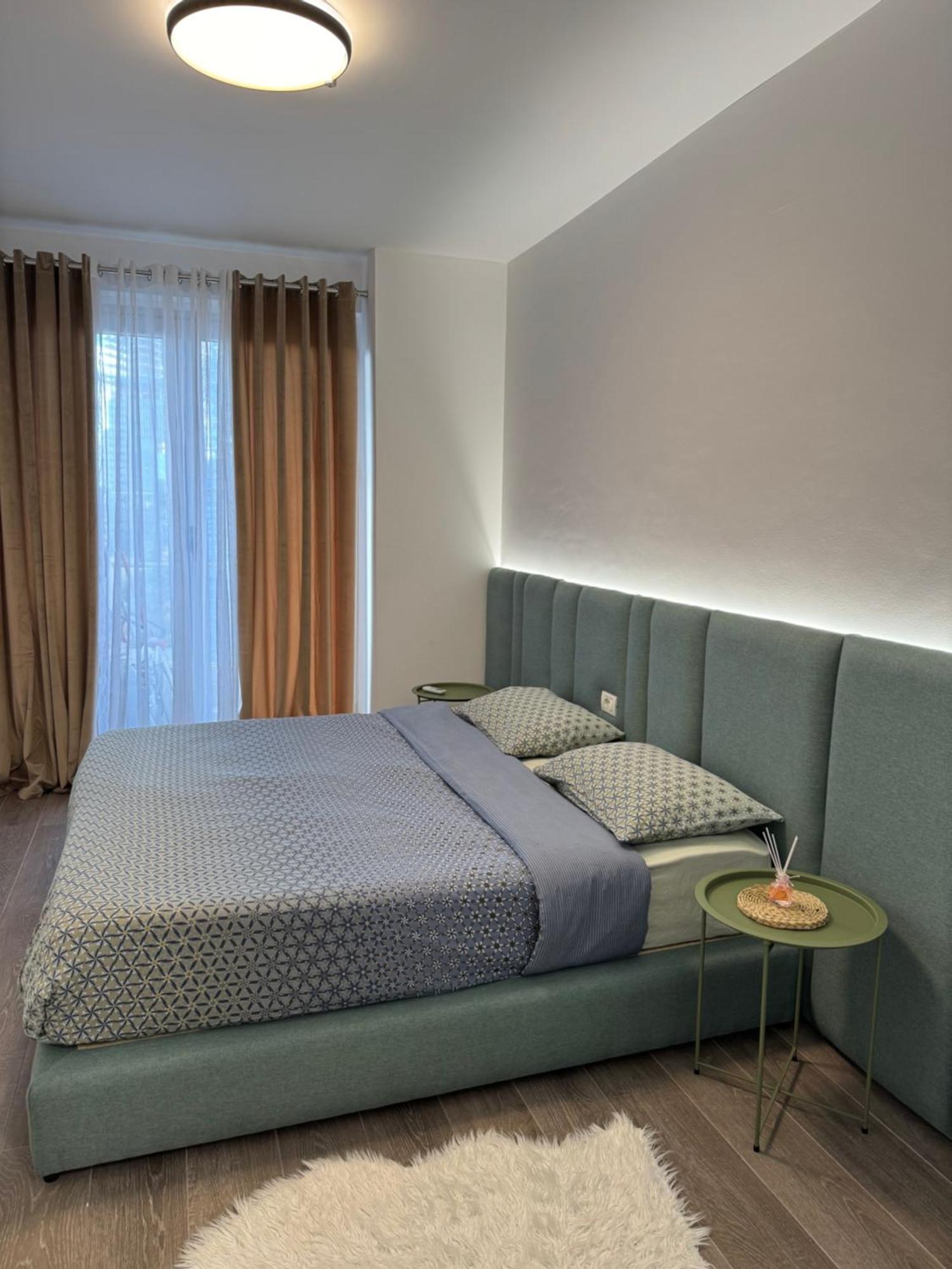 Free Parking Skanderbeg Square - Spacious Central Apartment Tirana Exteriér fotografie