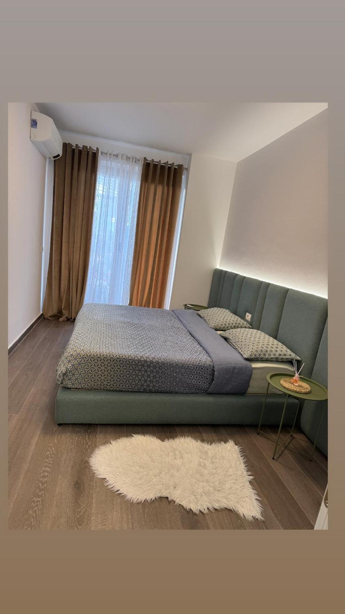 Free Parking Skanderbeg Square - Spacious Central Apartment Tirana Exteriér fotografie